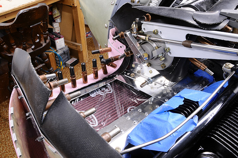 2009.10.17_-_RV-8_-_Fabricating_Rubber_Gaskets_For_Engine_Baffling_(26).jpg