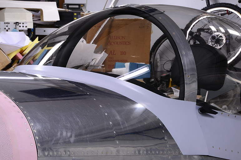 2010.02.08_-_RV-8_-_Windscreen_Fiberglass_Bezel_Fabrication_(27).jpg