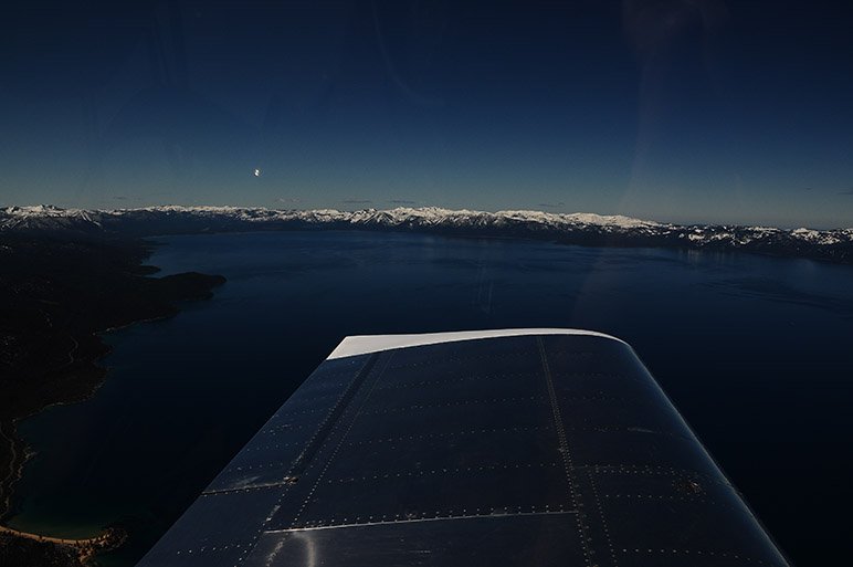 2010.06.05_-_RV-8_-_Trip_To_Lake_Tahoe_(31)_-_Tahoe_From_The_North_Shore.jpg