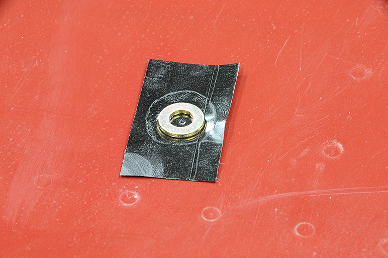 2011.12.27_-_RV-6_-_Static_Air_Ports_(2)_-_#10_Washer_&_Some_Electrical_Tape.jpg